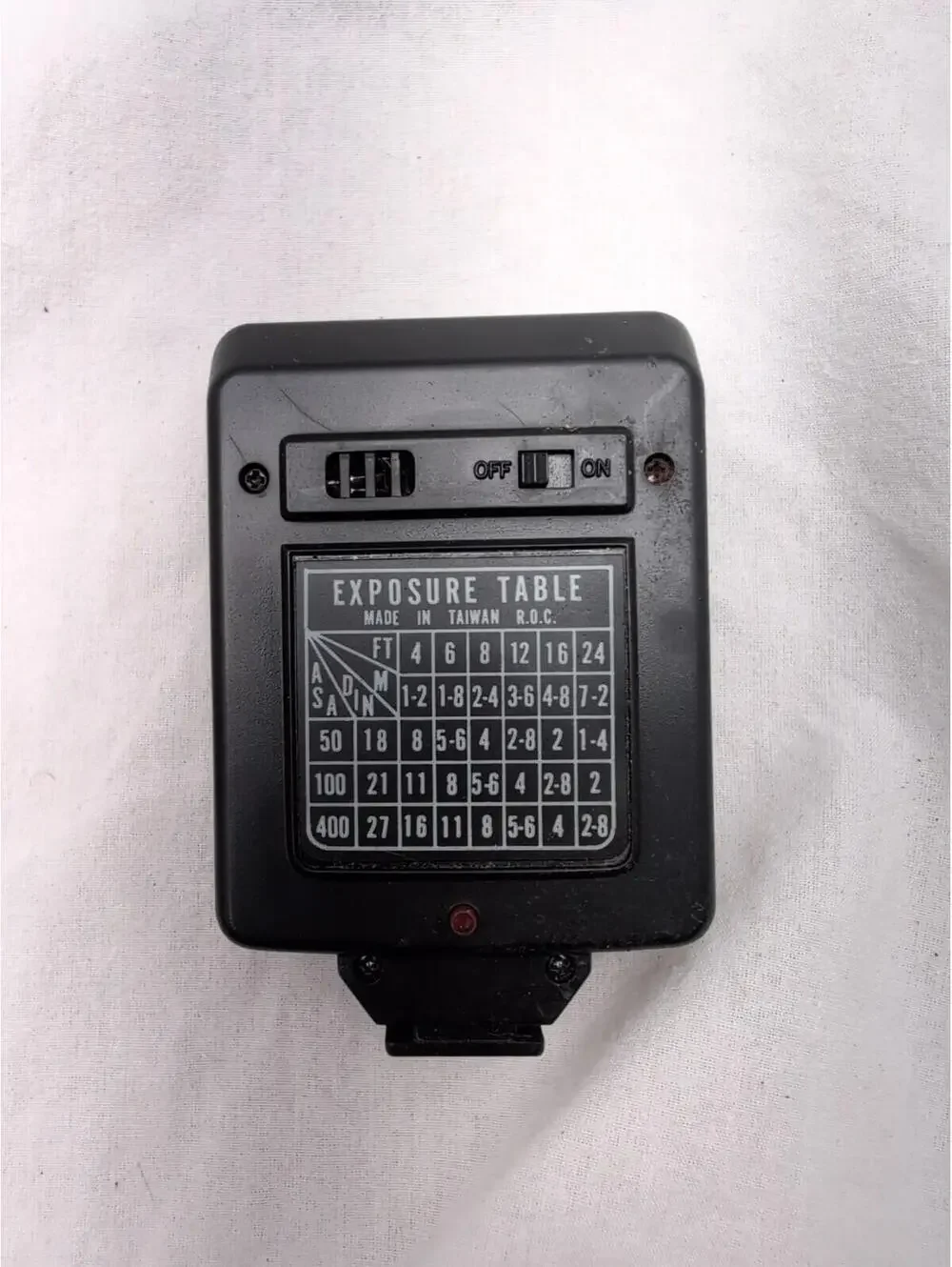 MAXIM FX-77 Electronic Flash Unit Made in Taiwan